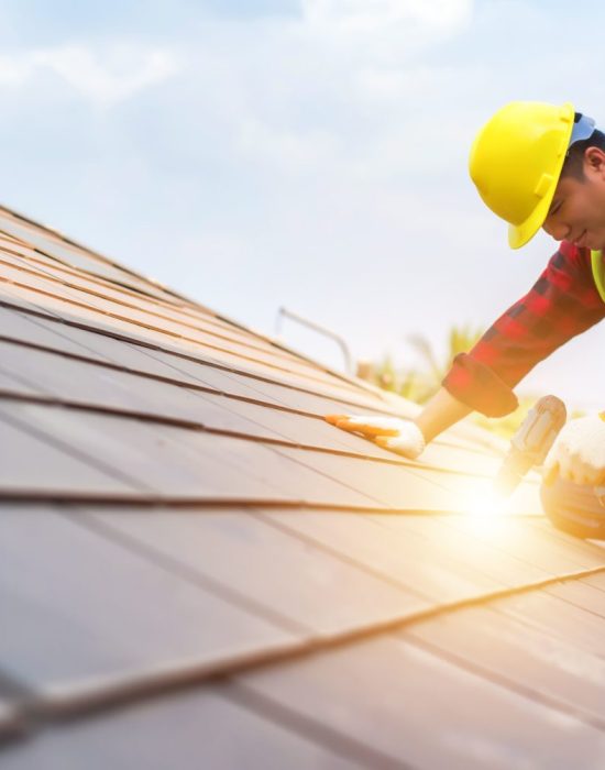 residential-roofing-contractor-1-scaled